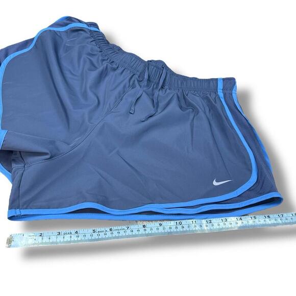 NWT Nike Women’s Tempo Short 4” Plus Size 1X Running Dri-Fit Athletic Gym $40 - Picture 11 of 11